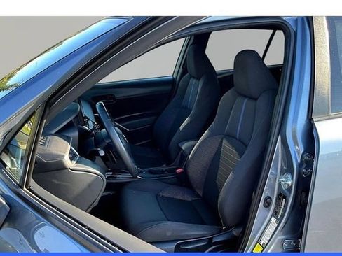 Used 2024 Toyota Corolla Cross AWD Hybrid image 9