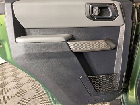 Used 2022 Ford Bronco Black Diamond image 35