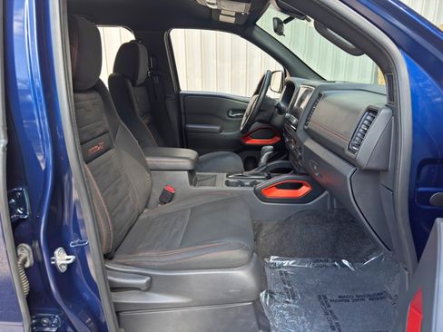 Used 2022 Nissan Frontier Pro-X RWD image 14