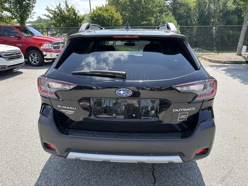 Certified 2024 Subaru Outback Limited AWD/4WD image 7