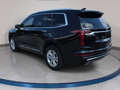 Used 2024 Cadillac XT6 Luxury FWD image 7