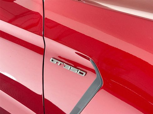 Used 2020 Ford Mustang Shelby GT350 w/ Technology Package image 35