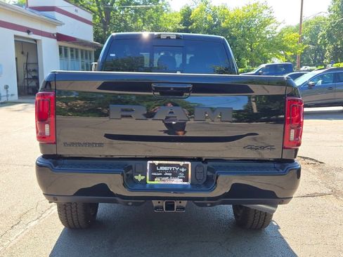 New 2026 RAM 2500 Laramie AWD/4WD image 21