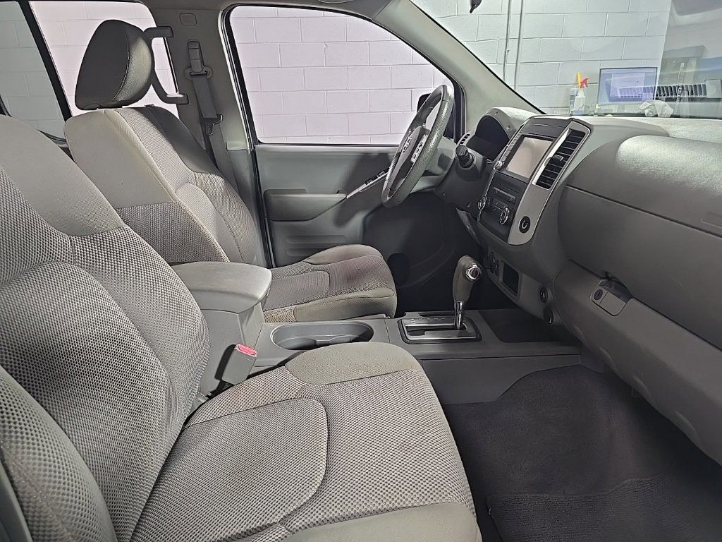 Used 2019 Nissan Frontier SV AWD/4WD image 29