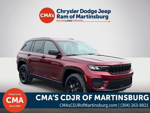 New 2025 Jeep Grand Cherokee Altitude AWD/4WD image 1