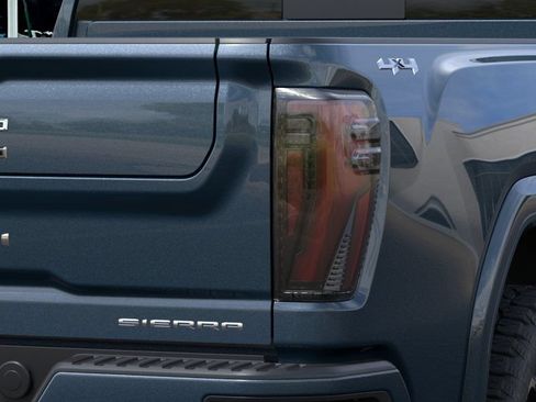 New 2026 GMC Sierra 2500 Denali Ultimate w/ LPO, Black Badging Package AWD/4WD image 42