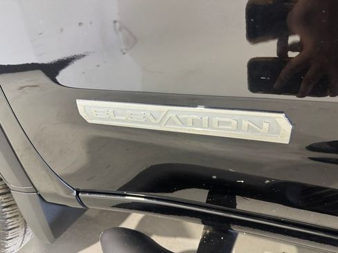 Used 2021 GMC Sierra 1500 Elevation AWD/4WD image 29