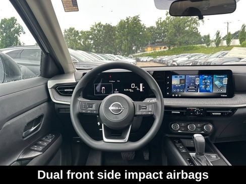 Used 2026 Nissan Kicks S FWD image 18