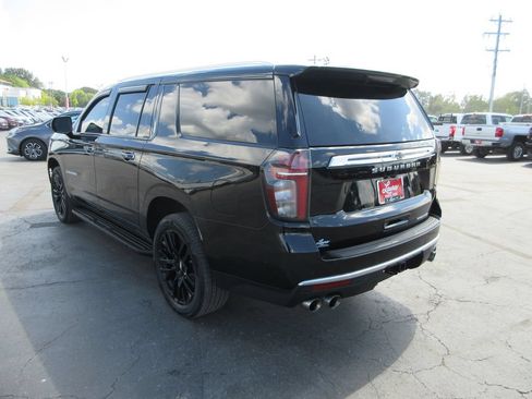 Certified 2023 Chevrolet Suburban Premier w/ Max Trailering Package AWD/4WD image 9