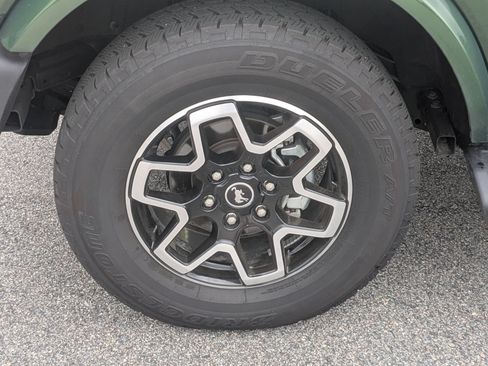 Used 2025 Ford Bronco Outer Banks AWD/4WD image 10