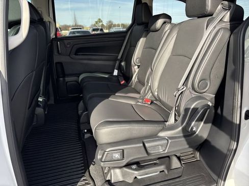 New 2026 Honda Odyssey EX-L image 16