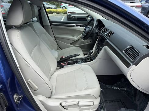 Used 2016 Volkswagen Passat 1.8T SE FWD image 27
