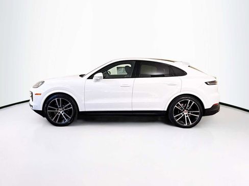 New 2026 Porsche Cayenne S image 2