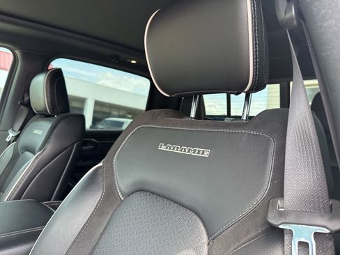 Used 2025 RAM 1500 Laramie w/ Laramie Southwest Edition AWD/4WD image 12