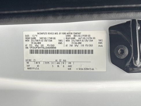 Used 2020 Ford F550 4x4 Regular Cab Super Duty image 30