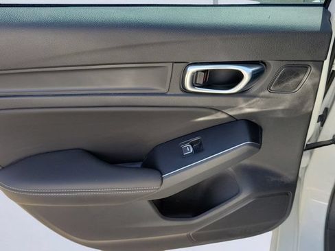 Used 2025 Acura Integra A-Spec FWD image 9