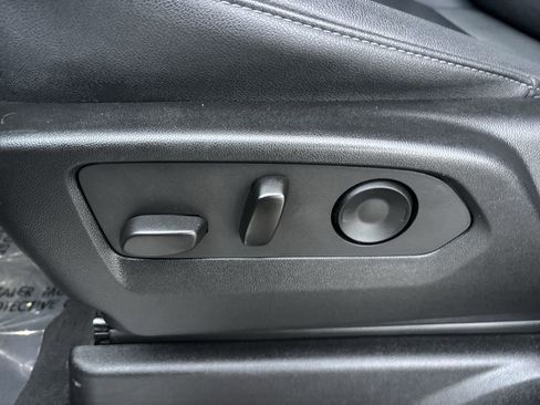 Used 2023 Chevrolet Tahoe LT image 21