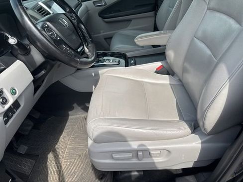 Used 2016 Honda Pilot Touring image 20