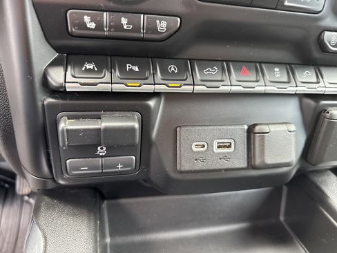 Used 2019 GMC Sierra 1500 SLT w/ SLT Premium Package image 53