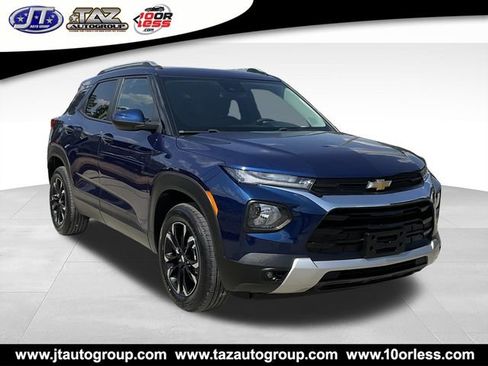 Used 2023 Chevrolet TrailBlazer LT w/ Convenience Package AWD/4WD image 1