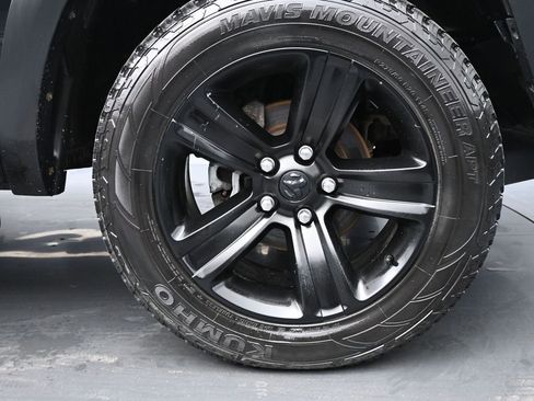 Used 2022 RAM 1500 Classic Warlock w/ Electronics Group AWD/4WD image 10