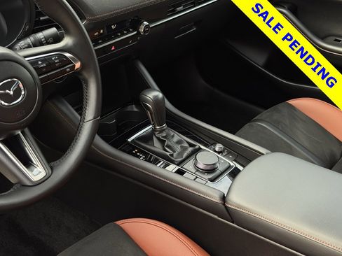 Used 2025 MAZDA MAZDA3 Carbon image 24