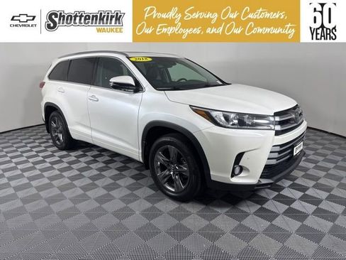 Used 2018 Toyota Highlander Limited Platinum image 1