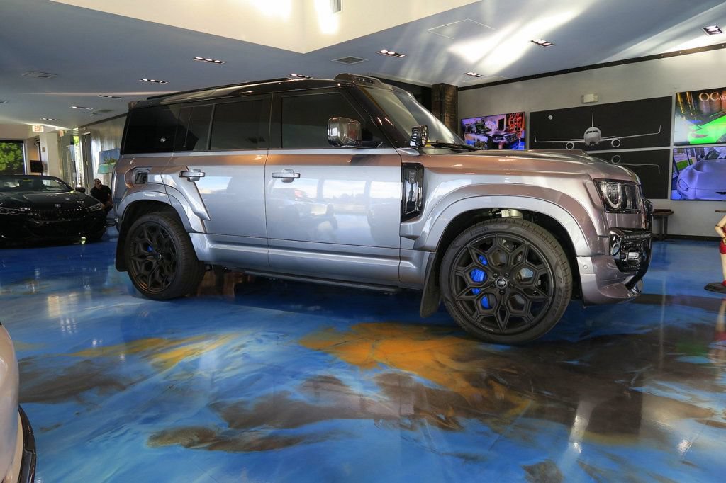 Used 2024 Land Rover Defender 110 X-Dynamic SE AWD/4WD image 10
