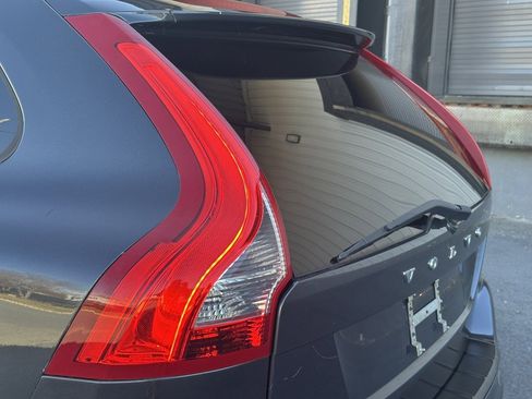 Used 2013 Volvo XC60 3.2 image 14