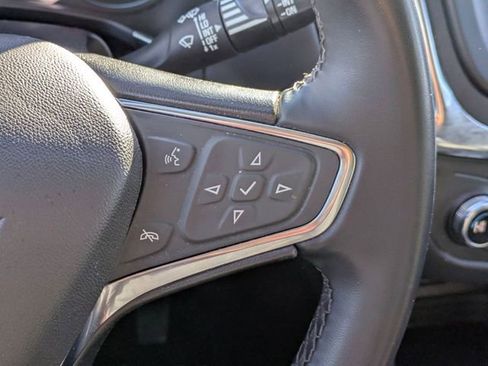 Used 2024 Chevrolet Equinox LT image 19