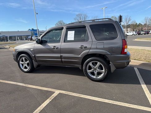 Used 2004 MAZDA Tribute LX w/ Premium Audio Pkg image 14