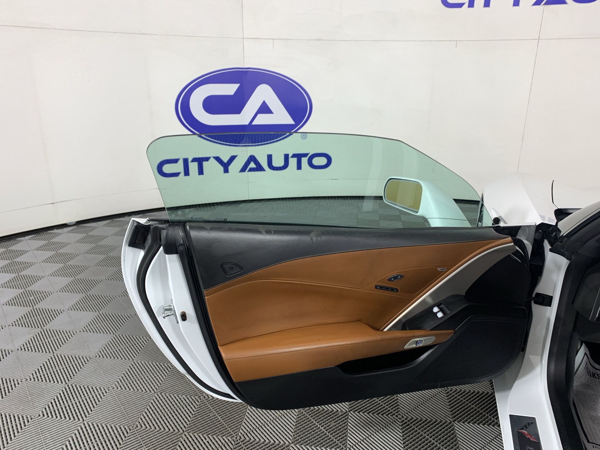 Used 2014 Chevrolet Corvette Stingray Convertible w/ 3LT Preferred Equipment Group RWD image 14