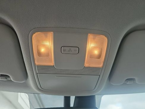 Used 2023 Kia Soul LX w/ LX Technology Package FWD image 20