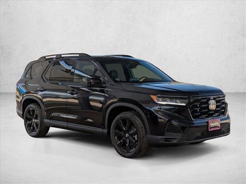 New 2025 Honda Pilot Black Edition image 7