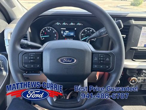 New 2026 Ford F250 XLT w/ FX4 Off-Road Package AWD/4WD image 18