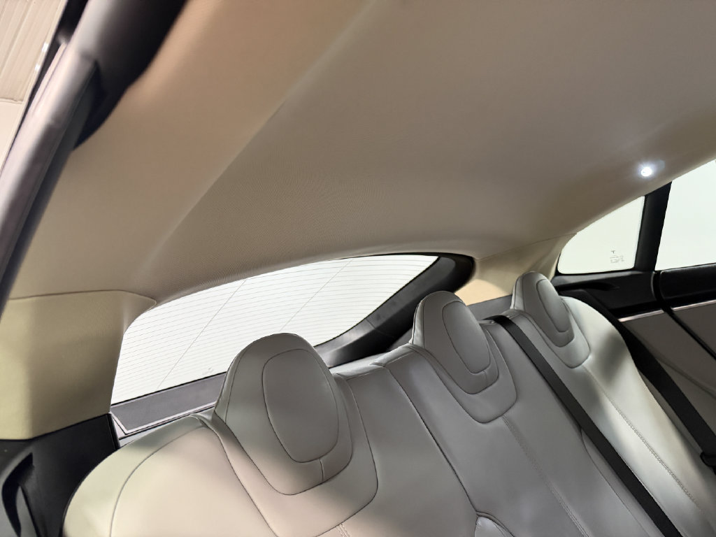 Used 2013 Tesla Model S Performance RWD image 15