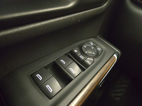 Certified 2023 Chevrolet Silverado 3500 High Country image 31