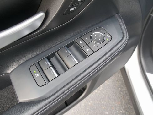 Used 2024 Toyota Grand Highlander Limited image 18