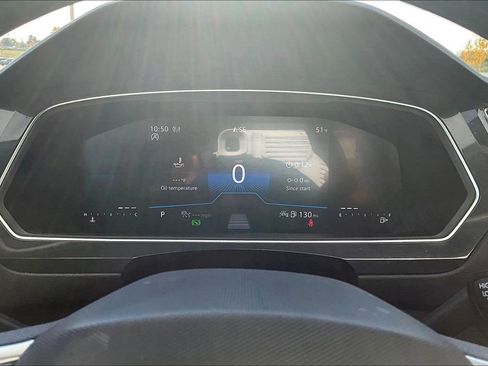 Used 2024 Volkswagen Tiguan SE R-Line w/ MDO Package, Two-Row image 16