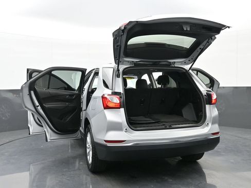 Used 2019 Chevrolet Equinox LT image 45