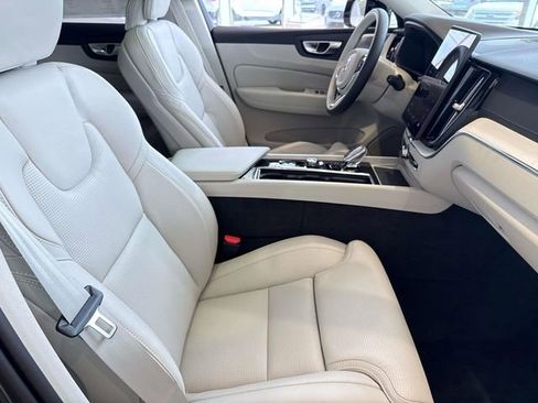 New 2026 Volvo XC60 T8 Ultra AWD/4WD image 13