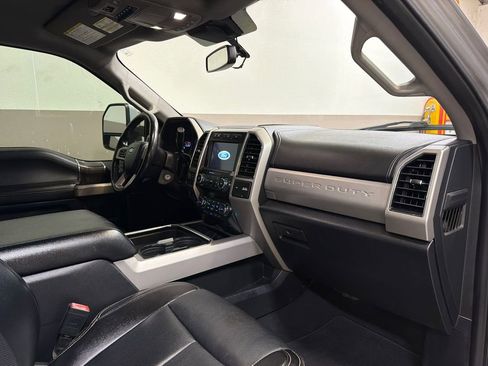 Used 2021 Ford F350 Lariat w/ Lariat Value Package AWD/4WD image 40