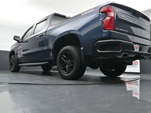 Used 2019 Chevrolet Silverado 1500 LT Trail Boss AWD/4WD image 35