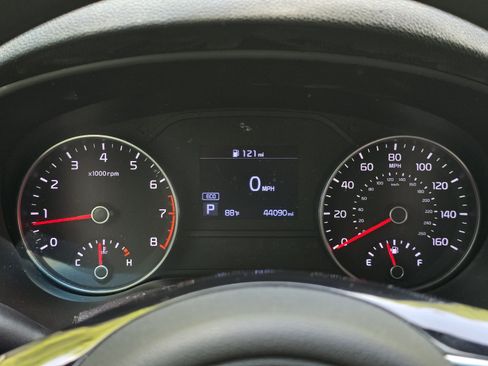 Used 2022 Kia Sportage LX w/ LX FWD Value Edition Package image 17