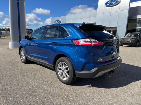Used 2023 Ford Edge SEL w/ Convenience Package AWD/4WD image 5