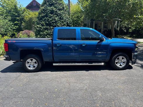 Used 2017 Chevrolet Silverado 1500 LT w/ All Star Edition AWD/4WD image 33