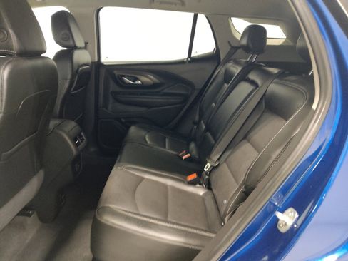 Used 2023 GMC Terrain SLT AWD/4WD image 18