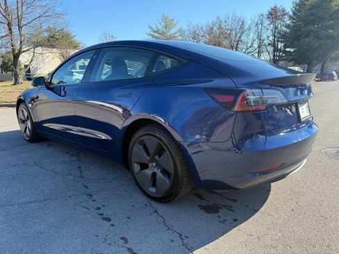 Used 2022 Tesla Model 3 image 7