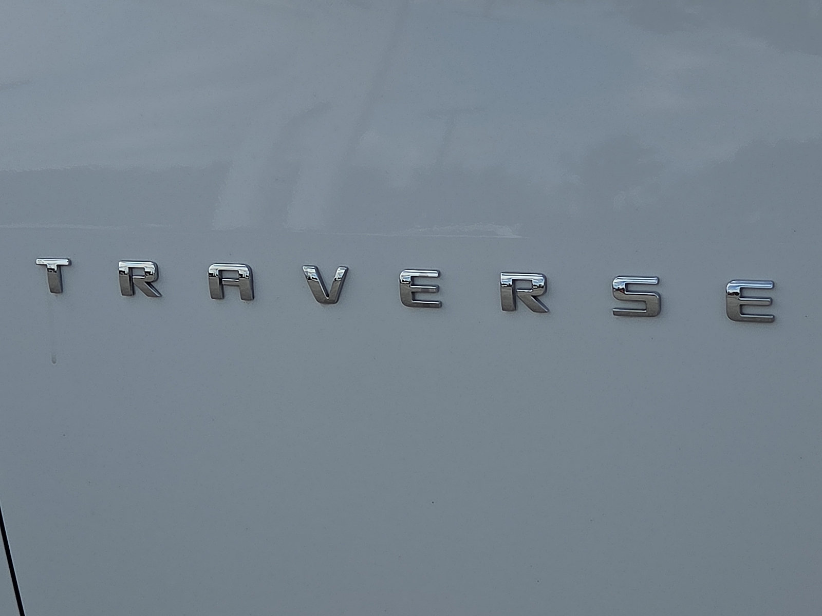 Used 2023 Chevrolet Traverse LT FWD image 8