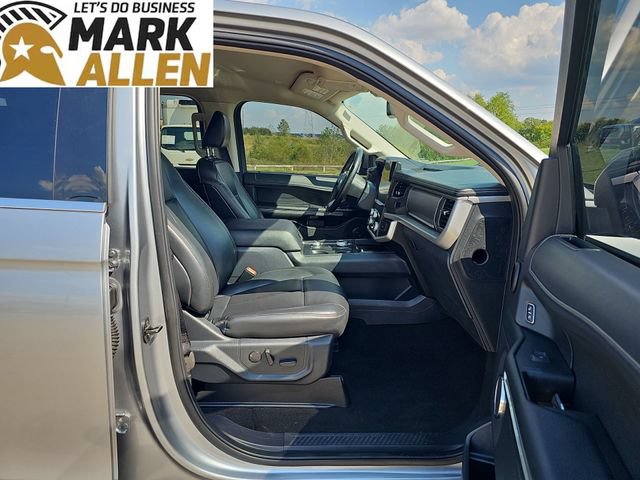 Used 2024 Ford Expedition XLT AWD/4WD image 27
